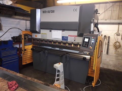 69. cnc press brake kent