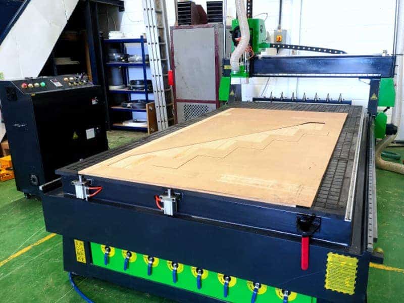 Joinery business buys apollo cnc router uk