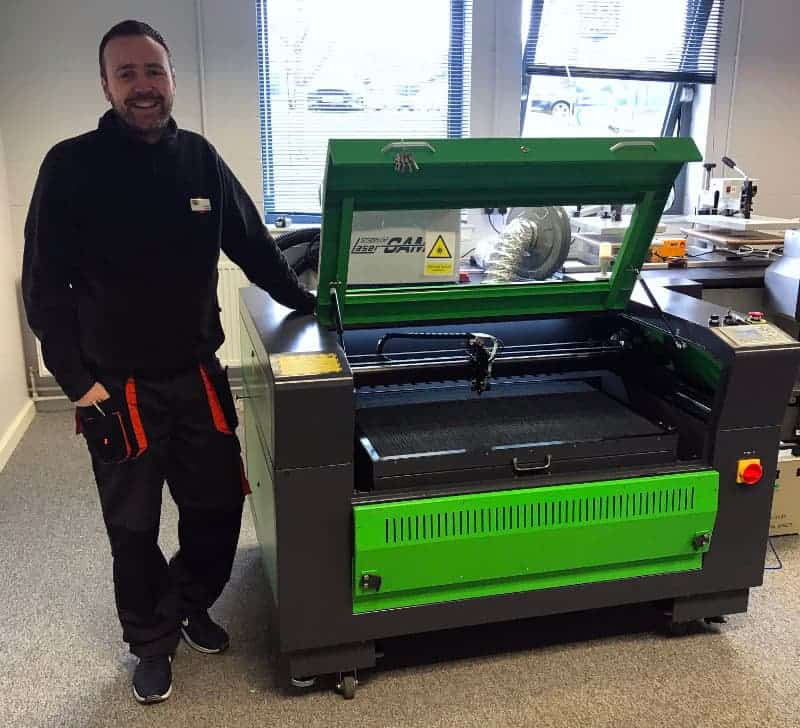 Split lasertech 6090 laser web b